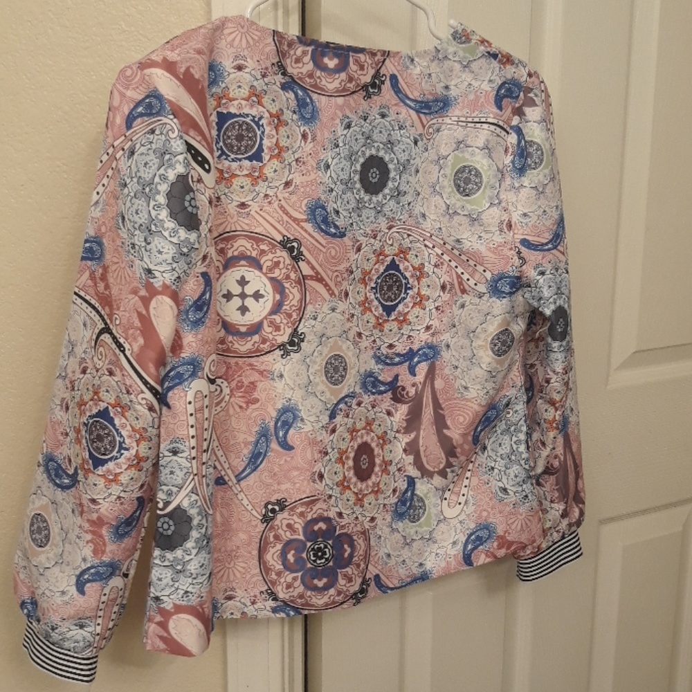 Jacket - Picture 2 of 3
